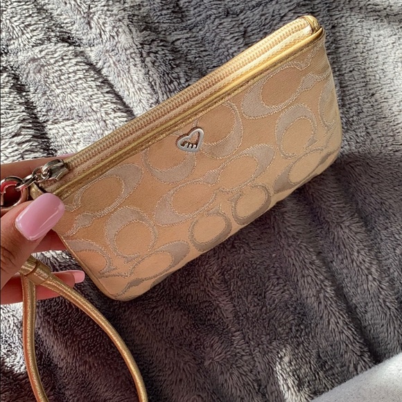 coach wristlet (poppy) - Picture 6 of 7